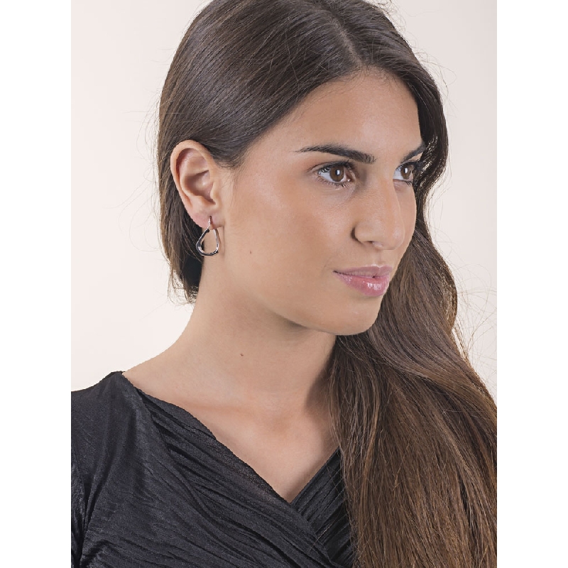 Boucles d'oreilles ondulées or blanc 18 carats