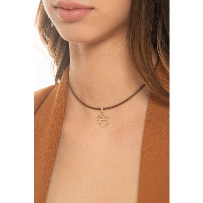 Pendentif patte de chien en or jaune 18k