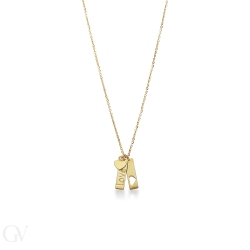 Collier en or jaune 18k avec trois breloques