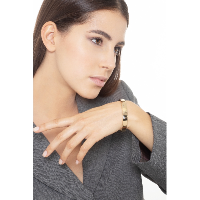 Bracelet rigide en or jaune 18 carats avec des zircons colorés Bracelet rigide en or jaune 18 carats avec des zircons colorés