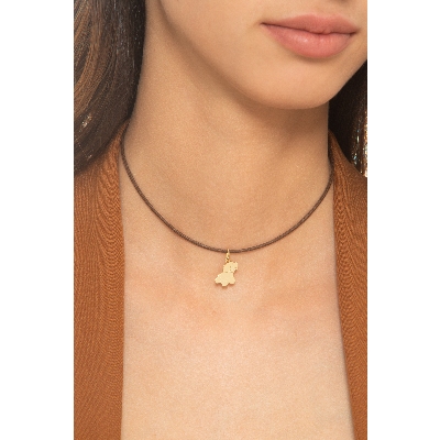 Adorable pendentif chien en or jaune 18 carats