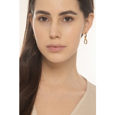 Boucles d’oreilles croisées en or jaune 18k