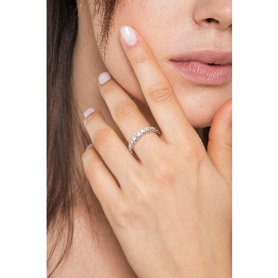  Bague demi alliance en or blanc 18k avec diamant tot ct 0.90