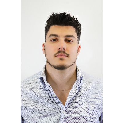 Chaîne en or jaune 18k, longueur 50 cm.