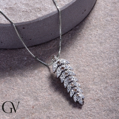 Collier en Or Blanc 18k avec Pendentif Plume en Diamants Blancs et Bruns