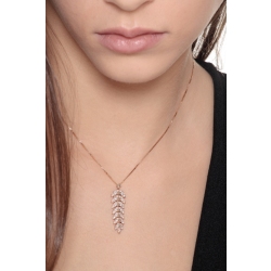 Collier en Or Rose 18k avec Pendentif Plume et Diamants 2