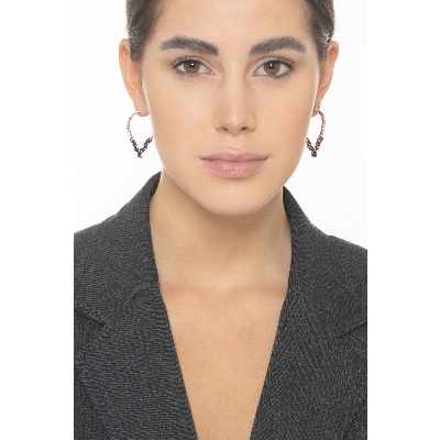 Boucles d'oreilles ovales or rose 18k avec saphirs bleus et diamants