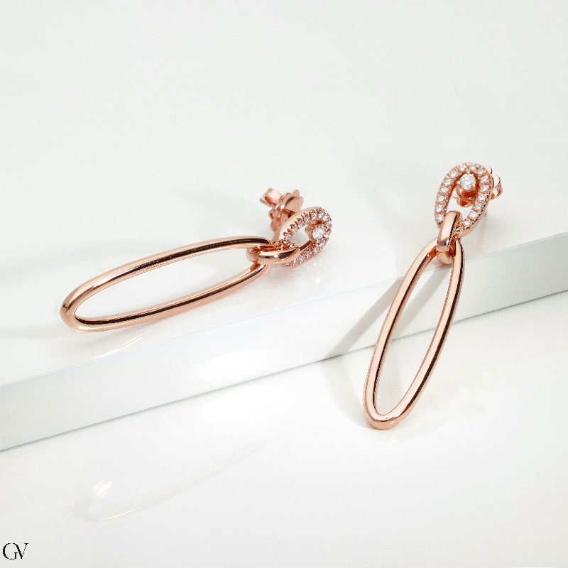 Boucles d’oreilles en or rose 18k avec pendentifs ovales et diamants