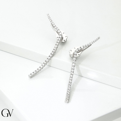 Boucles d’oreilles tennis pendantes en or blanc 18k avec diamants