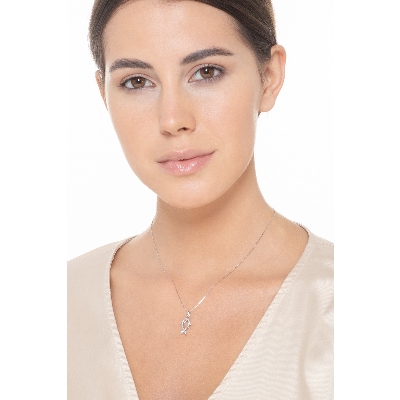 Collier en or blanc 18 carats avec poisson de diamants