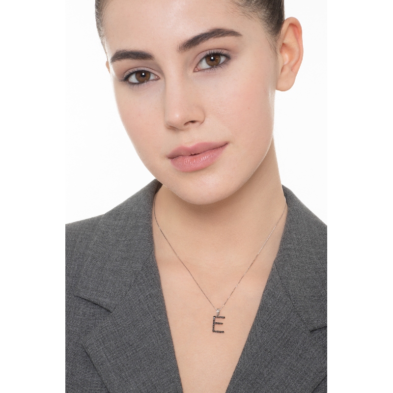 Collier lettre E or blanc et diamants noir Collier lettre E or blanc et diamants noir