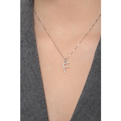 Collier en or blanc 18k avec pendentif lettre F
