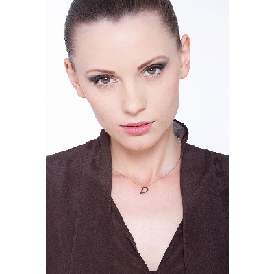 Collier avec lettre  D en or blanc et diamants