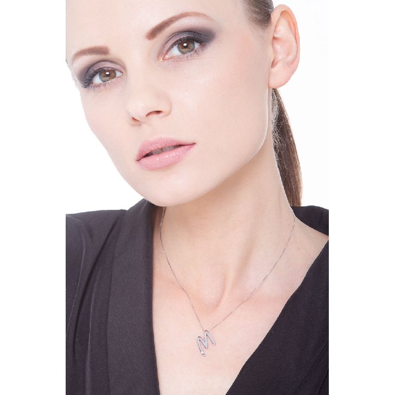 Collier or blanc 18k lettre M diamant