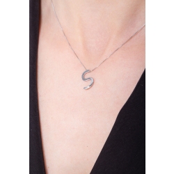 Collier personnalisé lettre S or blanc et diamants 2