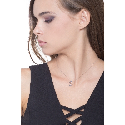 Collier en or blanc 18k avec pendentif lettre Z