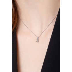 Collier or blanc 18k pendentif trilogy diamants 2