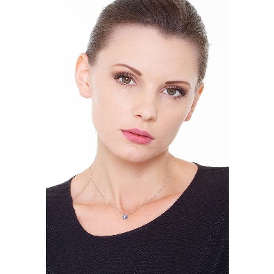 Collier en Or Blanc 18k avec Diamant et Saphirs Bleus