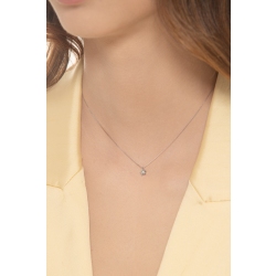 Collier en or blanc 18k fleur ornée d'un diamant 2