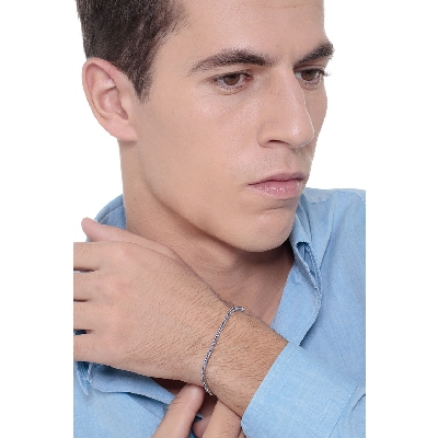 Bracelet tennis or blanc 18k avec saphirs bleus