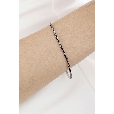 Bracelet Tennis en or blanc 18k avec des diamants noirs 