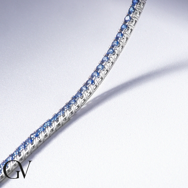 Bracelet Tennis or blanc 18k avec saphirs bleus 3.96 ct