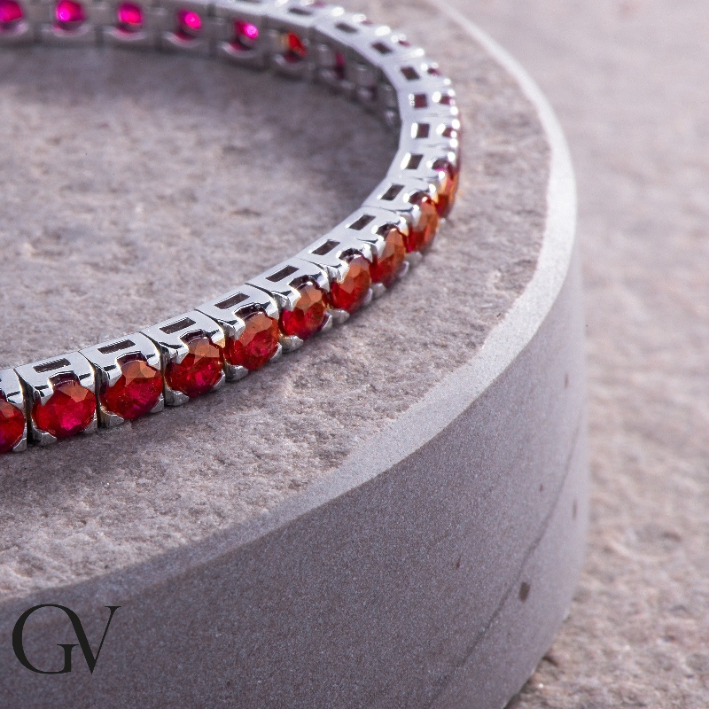BRACELET TENNIS RUBIS 8,81 CARATS BRACELET TENNIS RUBIS 8,81 CARATS