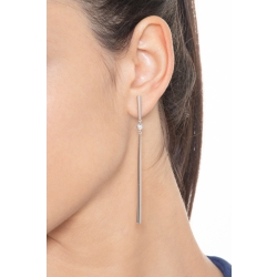 Boucles d’oreilles pendantes barrettes en or blanc 18k avec diamant 2
