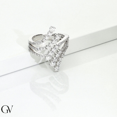 Bague Graduée en or blanc 18k et diamants