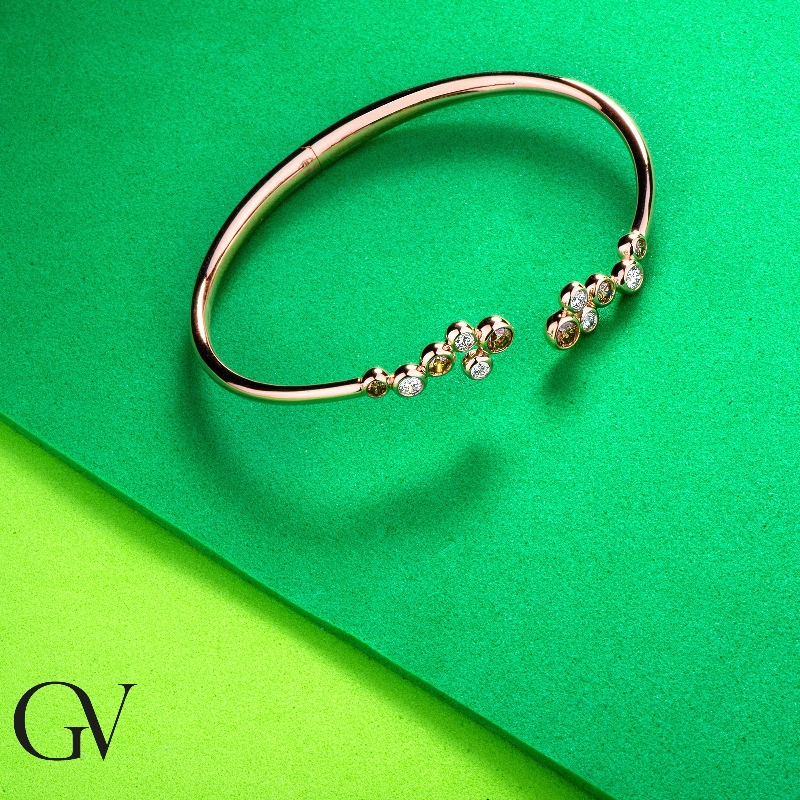 Bracelet semi-rigide or rose 18k avec diamants bruns et diamants