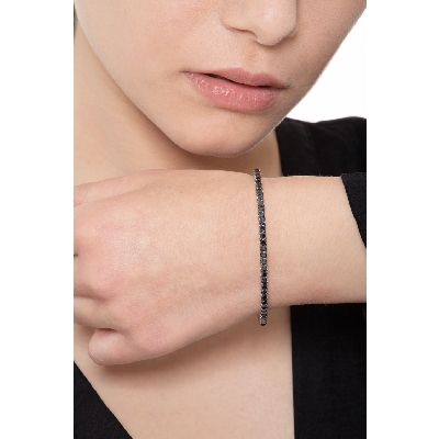 Bracelet rigide en or blanc 18 carats avec diamants noirs 
