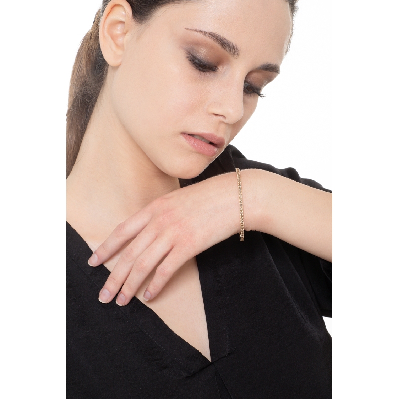Bracelet rigide en or rose 18k avec diamants bruns Bracelet rigide en or rose 18k avec diamants bruns
