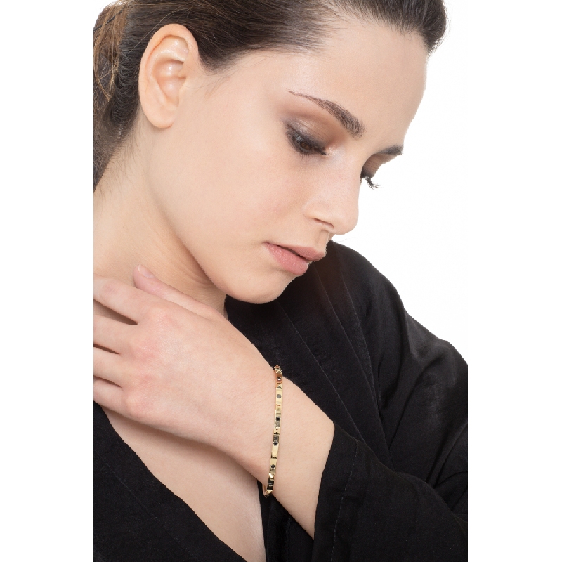 Bracelet femme rigide or jaune 18k avec diamants noirs Bracelet femme rigide or jaune 18k avec diamants noirs