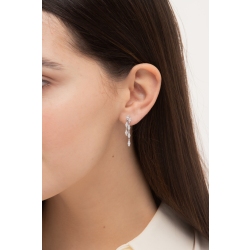 Boucles d'oreilles 2 pendantes en or blanc 18k avec diamants 2