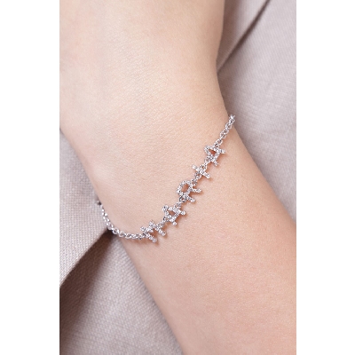 Bracelet personnalisé prénom  MARIA  en diamants 