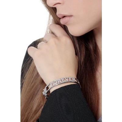 Bracelet personnalisé  FOREVER  en or blanc 750 et diamants