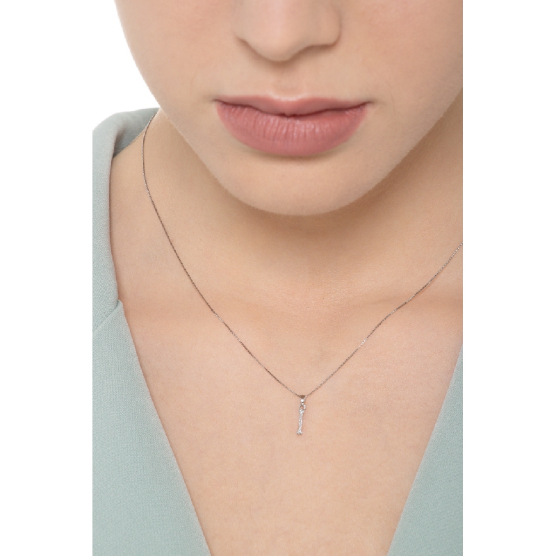 Collier avec la lettre  I en or blanc 18K et diamants
