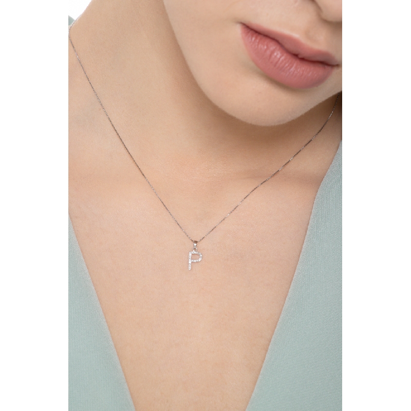 Collier avec lettre prénom  P en or blanc et diamants