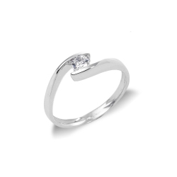 Bague solitaire en or blanc 18k sertie d’un zircon