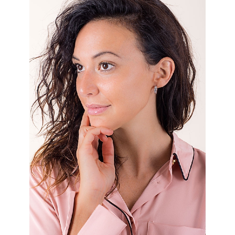 Boucles d’oreilles or blanc 18K deux rangées zircons Boucles d’oreilles or blanc 18K deux rangées zircons