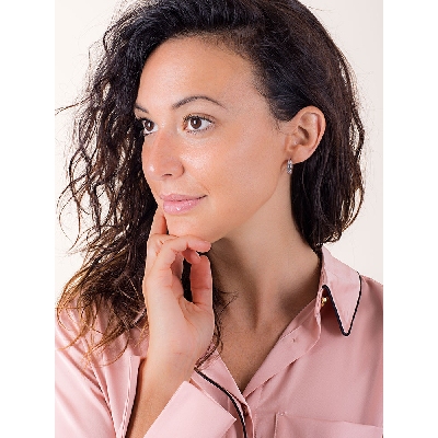 Boucles d’oreilles or blanc 18K deux rangées zircons