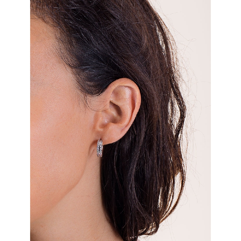 Boucles d’oreilles or blanc 18K deux rangées zircons Boucles d’oreilles or blanc 18K deux rangées zircons