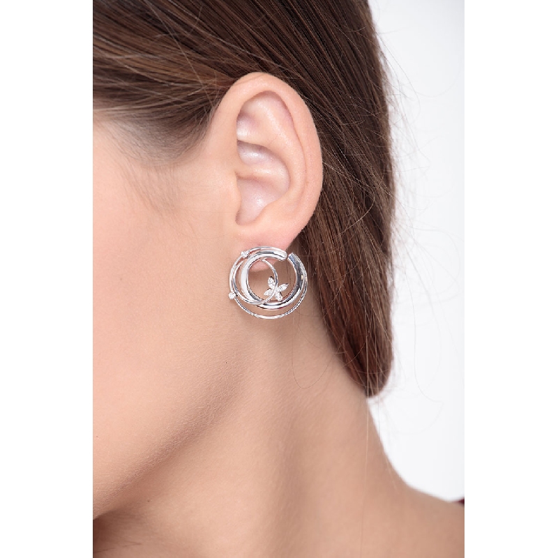 Boucles d'oreilles Lysandra en or blanc 18 carats avec diamants Boucles d'oreilles Lysandra en or blanc 18 carats avec diamants