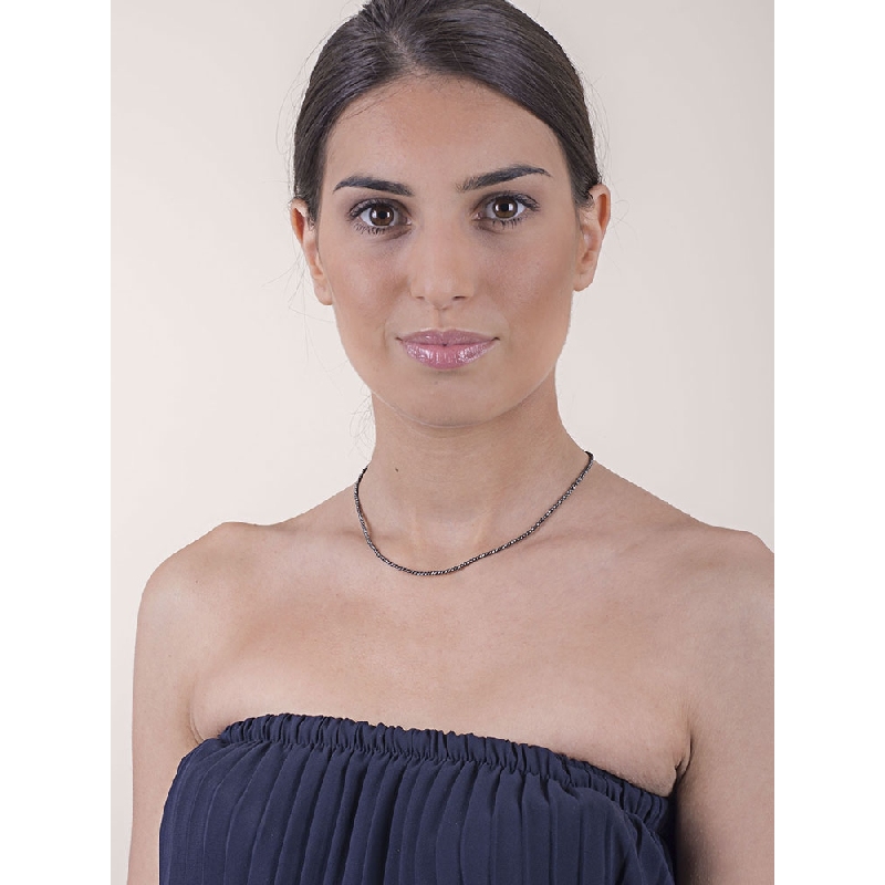 Chaine avec perles diamantées en or noir 18k