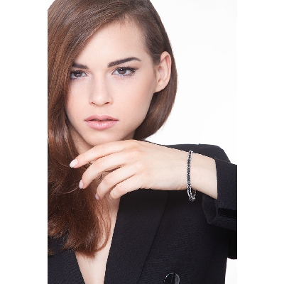 Bracelet rivière diamant blancs et noirs or 18kt 