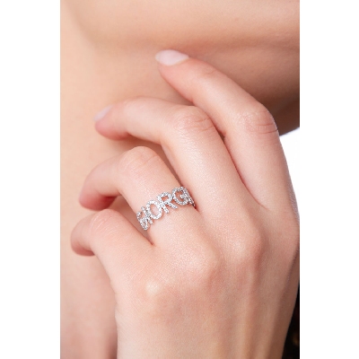 Bague en or blanc 18k avec le prénom GIORGIA serti de diamants
