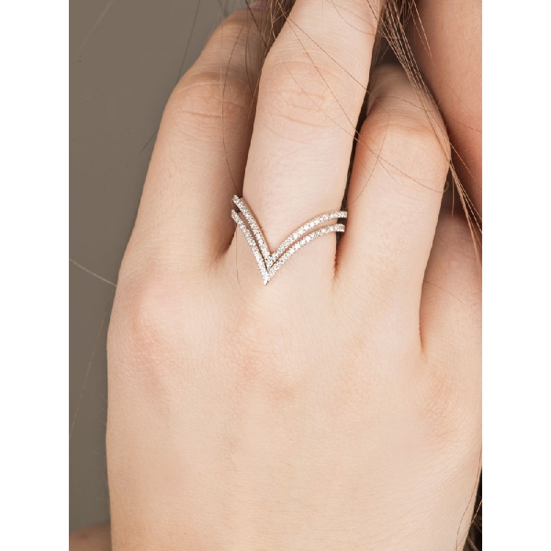 Bague en V à double rang en or blanc 18k avec diamants
