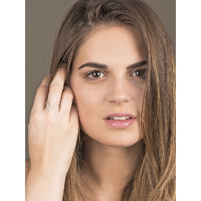 Bague en V à double rang en or blanc 18k avec diamants