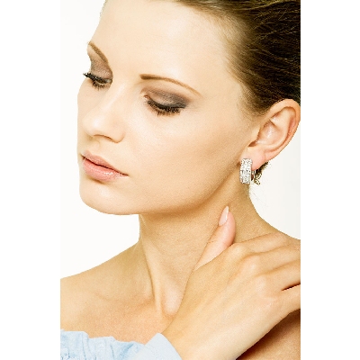 Créoles en Or Blanc 18k avec Trois Rangées de Diamants ct 2,60