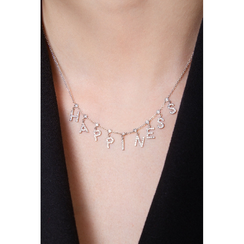 Collier en Or Blanc 18k avec Mot HAPPINESS en Diamants Collier en Or Blanc 18k avec Mot HAPPINESS en Diamants